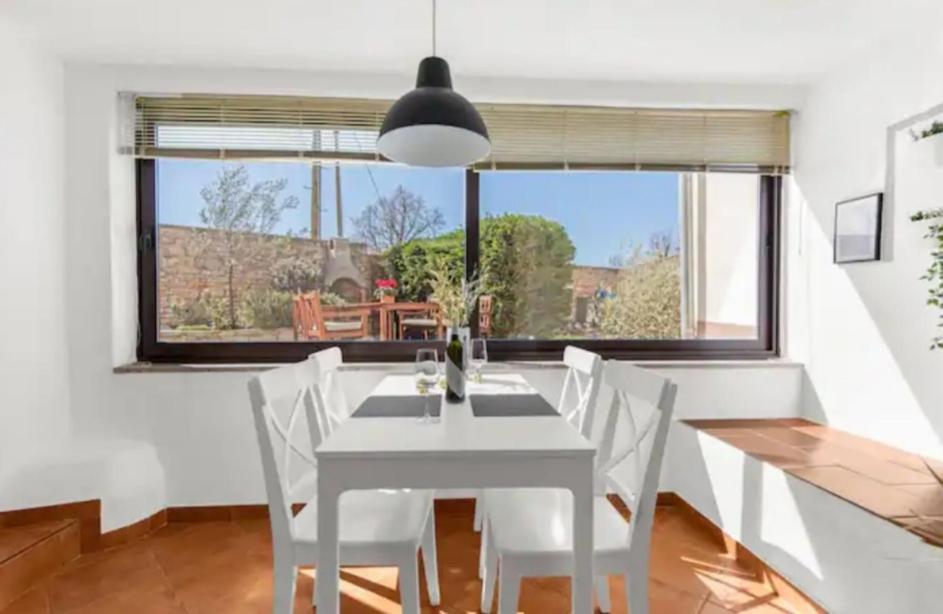Apartment With Whirlpool And Bbq Near Porec Baderna エクステリア 写真